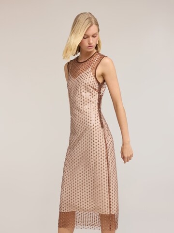 MOTIVI Dress in Beige
