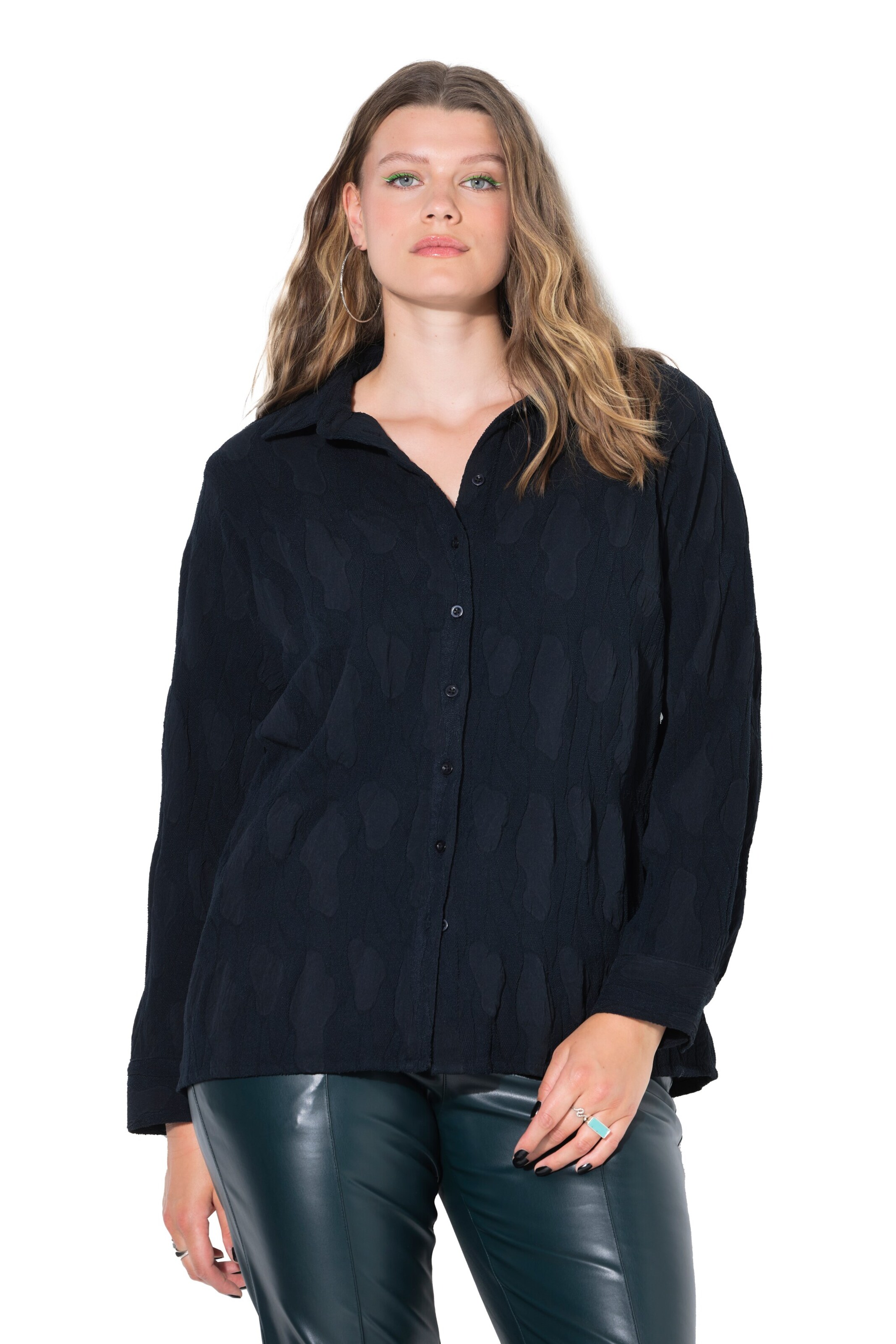 Studio Untold Blouse in Zwart: voorkant
