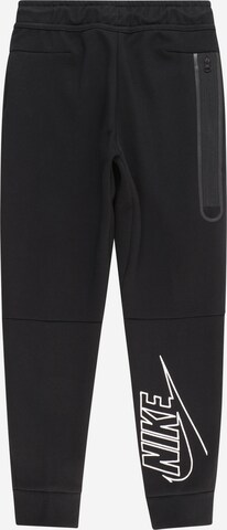 Nike Sportswear Tapered Trousers in Black