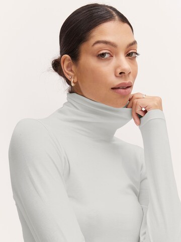 T-shirt ' PAMILA ' b.young en blanc