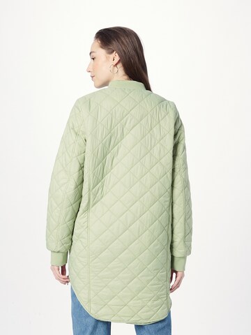 VERO MODA Between-Season Jacket 'Hayle' in Green