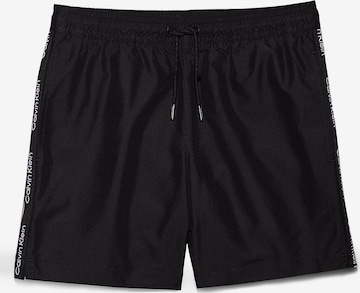 Calvin Klein Swimwear Badeshorts in Schwarz: Vorderseite