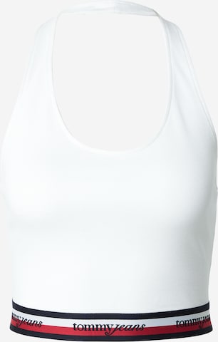 Top de la Tommy Jeans pe alb: față