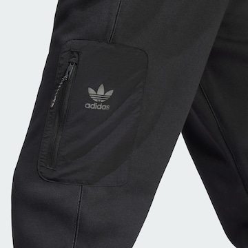 ADIDAS ORIGINALS Ozke Hlače | črna barva