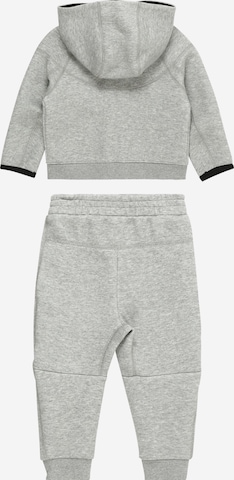 Tuta da jogging 'TECH FLEECE' di Nike Sportswear in grigio