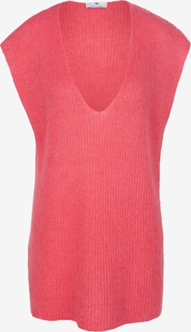 Peter Hahn Sweater in Red: front