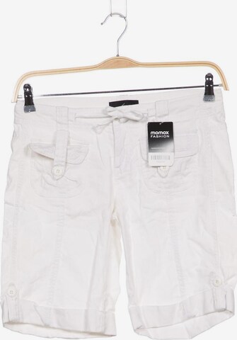 VERO MODA Shorts in S in White: front