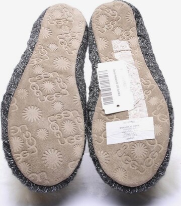 UGG Halbschuhe 38 in Grau