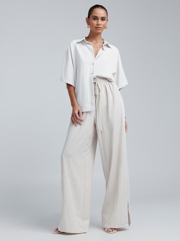 Wide leg Pantaloni 'Josefina' di BWLDR in beige: frontale