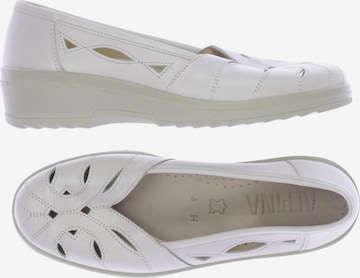 Alpina Flats & Loafers in 34 in White: front