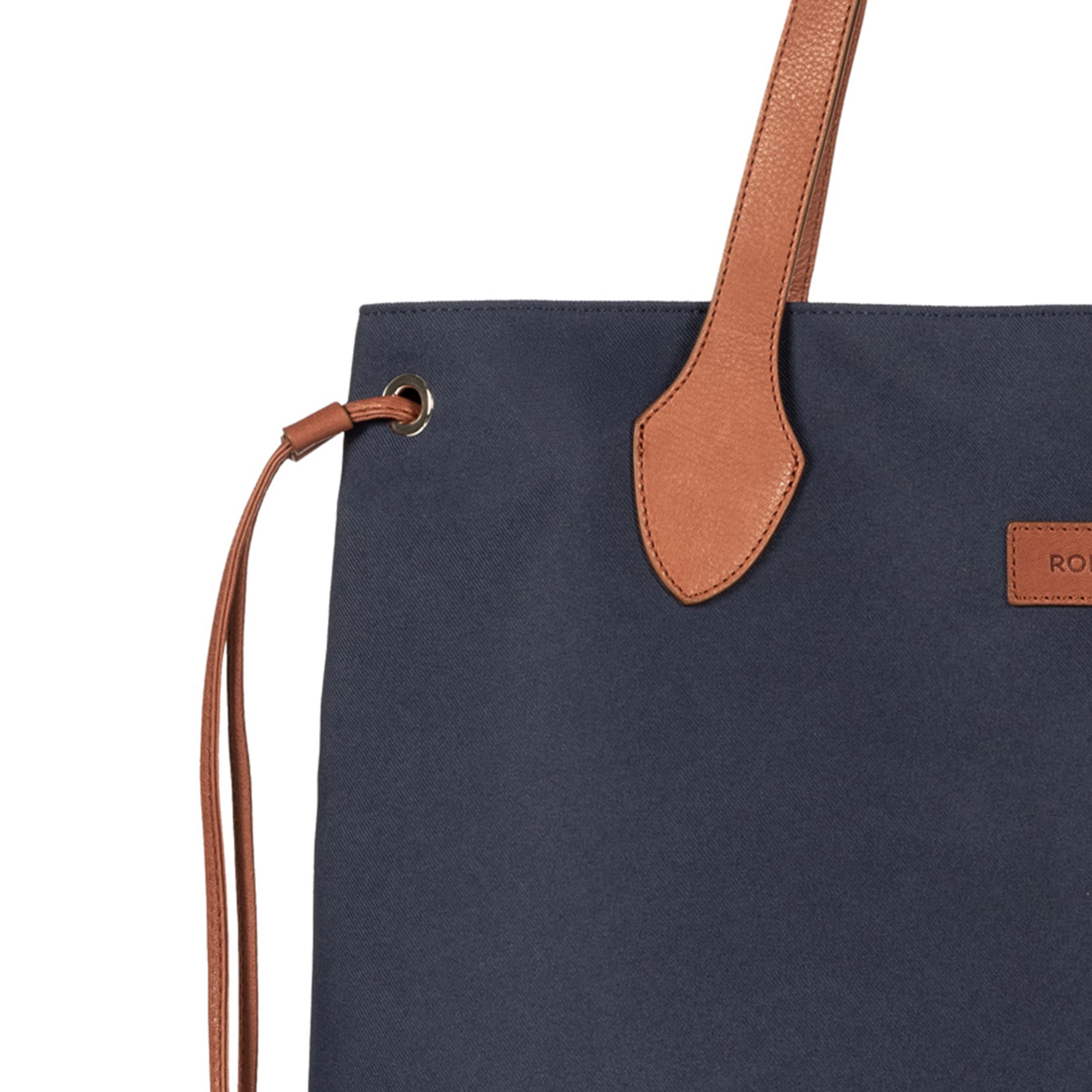 Roeckl Shoulder bag 'Miami' in Blue