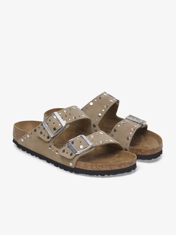 BIRKENSTOCK Muiltjes 'Arizona Rivet' in Beige