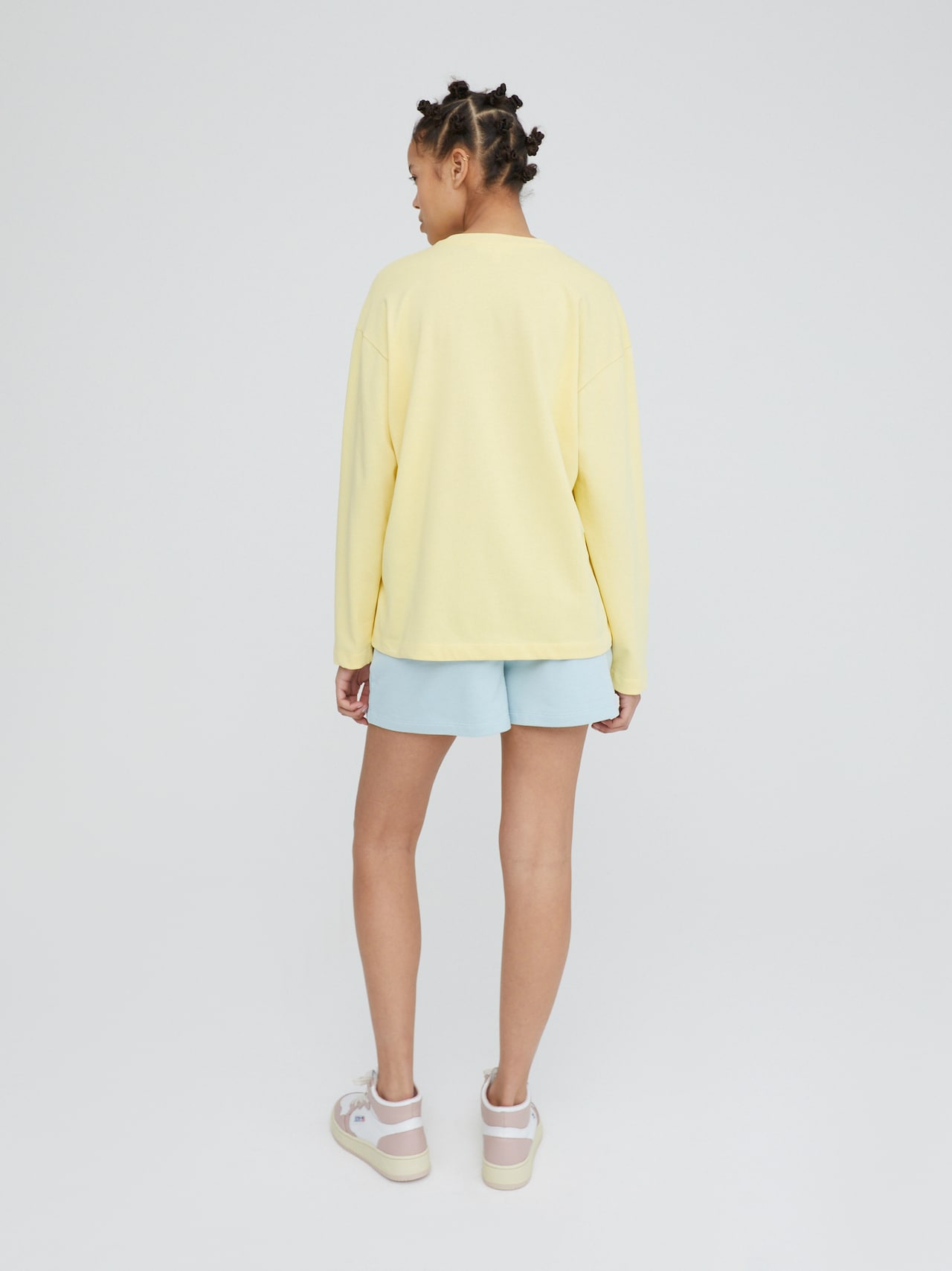 EDITED Camiseta 'Frankie' amarillo claro