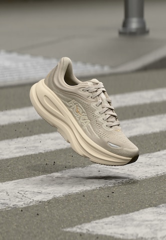 HOKA - Sapatilha de corrida 'BONDI 9' em cinzento