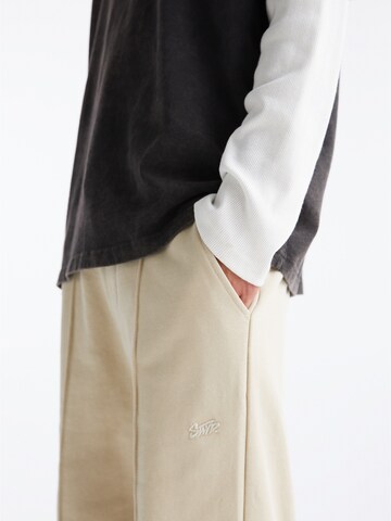 Pull&Bear Regular Broek in Beige