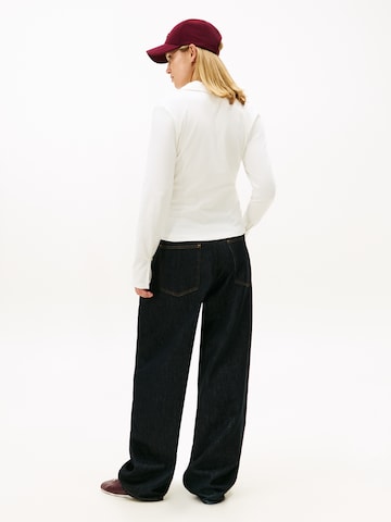 Tricou de la TOMMY HILFIGER pe alb