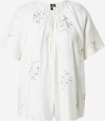 Vero Moda Curve Pusero 'VMCLina' värissä valkoinen: etupuoli