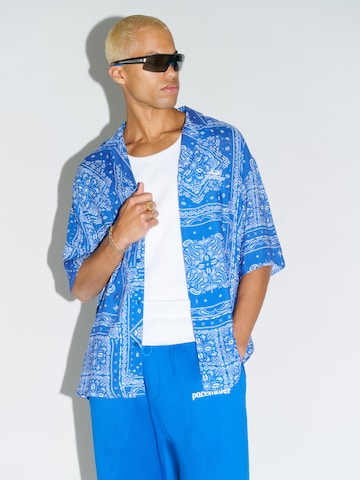 mėlyna Pacemaker Standartinis modelis Marškiniai 'Carlos': priekis