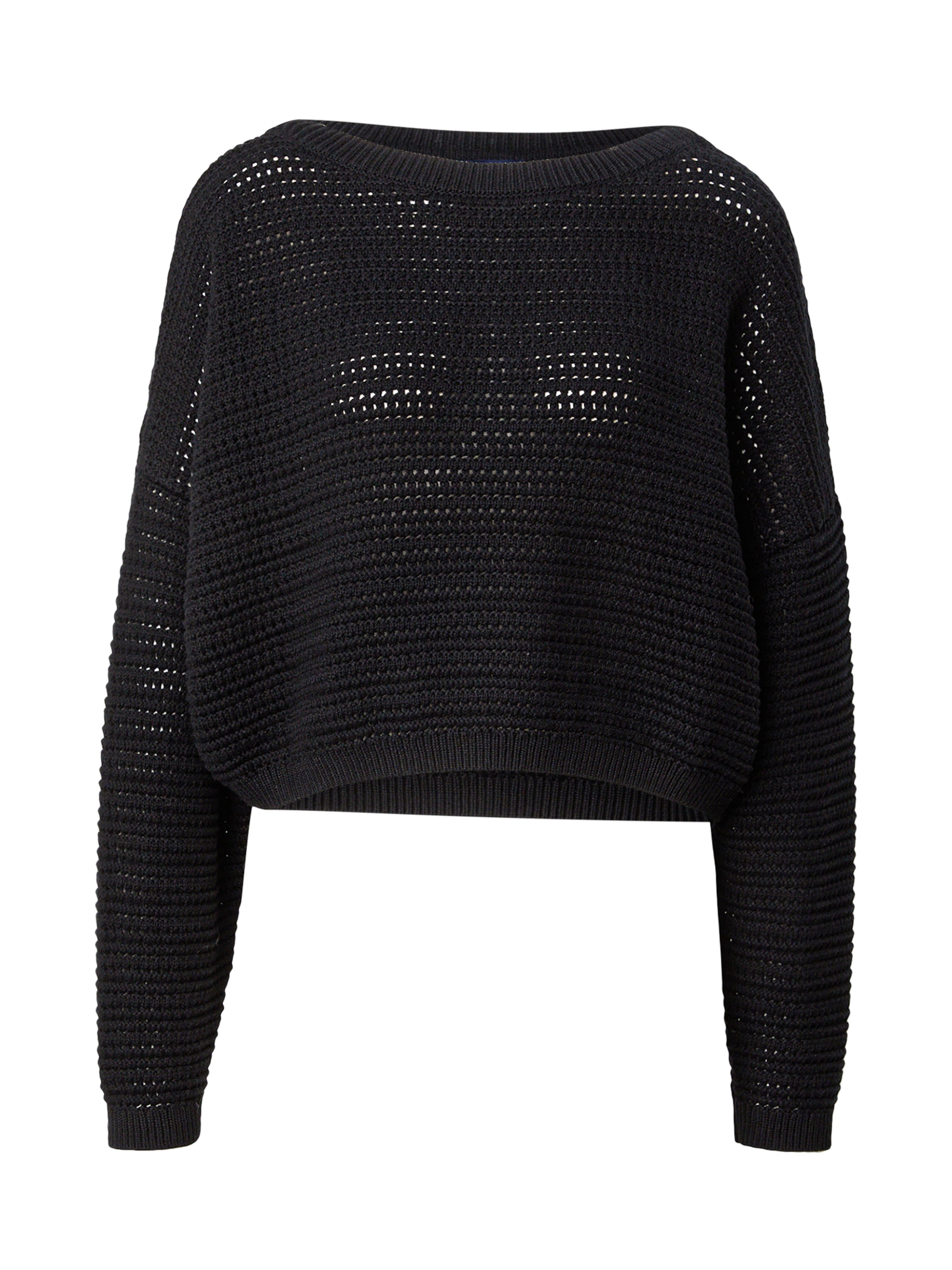 GAP Пуловер оувърсайз в черно: отпред