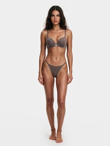 GOD SAVE QUEENS Στρινγκ 'Second Skin G-String' σε καφέ