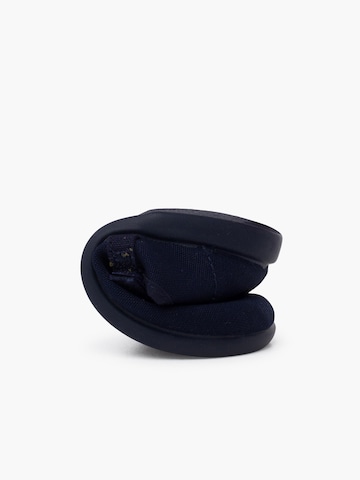 Pisamonas - Bailarina en azul