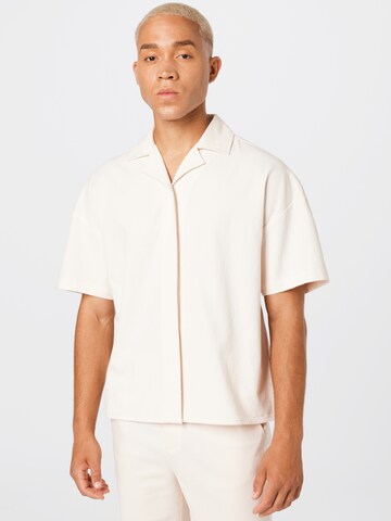 ABOUT YOU Limited Regular fit Button Up Shirt 'Piet' in White: front