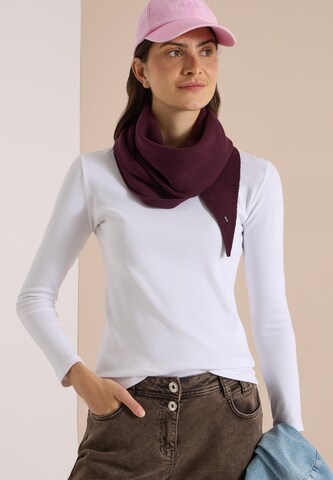 CECIL Wrap in Red: front