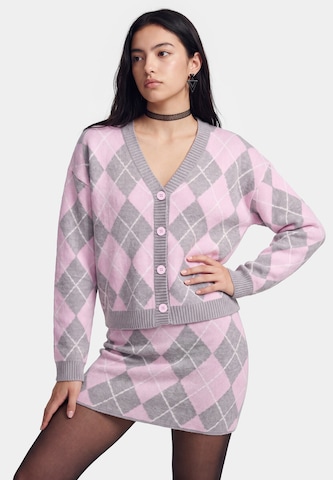 myMo ROCKS Knit Cardigan in Pink: front