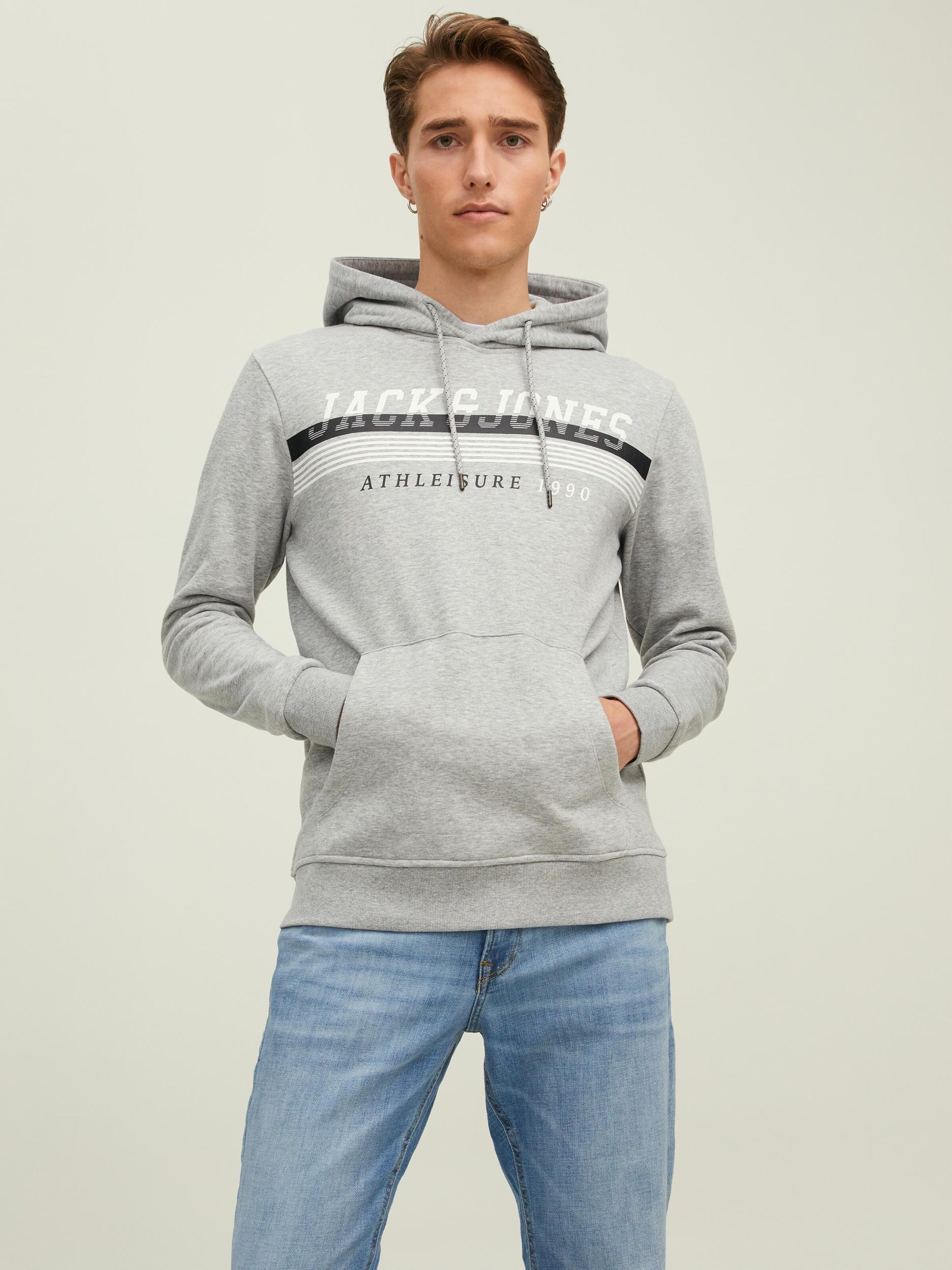 Männer Sweat JACK & JONES Sweatshirt 'IRON' in Hellgrau - MZ24390 Männer Sweat JACK & JONES Sweatshirt 'IRON' in Hellgrau - MZ24390