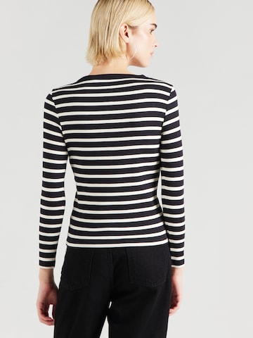 Pepe Jeans - Camiseta 'BANI' en negro