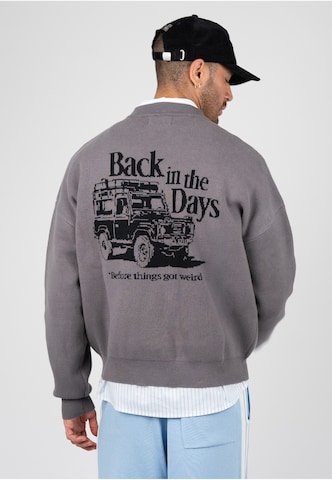 Pullover 'Back In The Days' di Prohibited in grigio: frontale