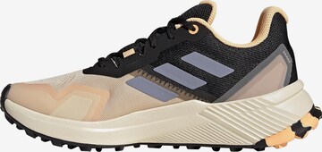 Chaussure de course 'Soulstride' ADIDAS TERREX en beige