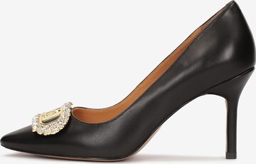 Kazar Pumps in Black: front