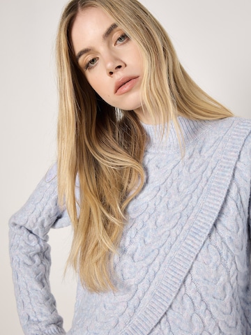 Pull-over Apricot en bleu