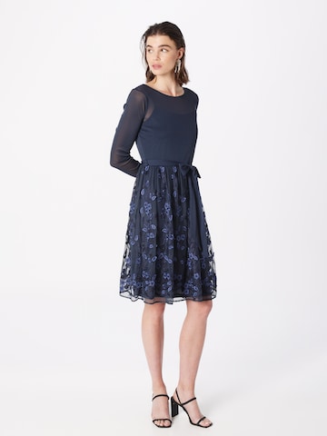 Robe de cocktail ESPRIT en bleu : devant