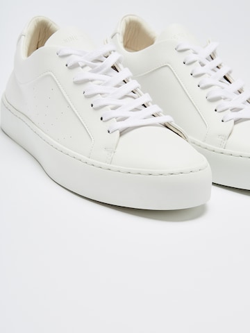 NINE TO FIVE Sneakers low 'Gràcia' i hvit