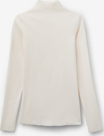 Tezenis Shirt in White: front