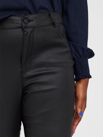 Vero Moda Curve Flared Trousers 'SIGA' in Black