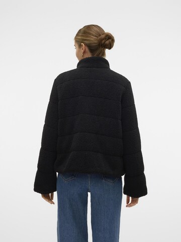 VERO MODA Winterjas 'Sirid' in Zwart