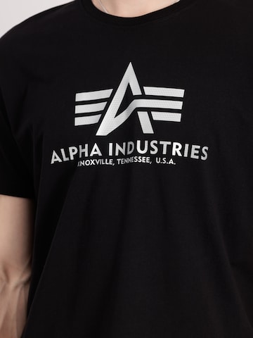 T-Shirt 'Carbon' ALPHA INDUSTRIES en noir