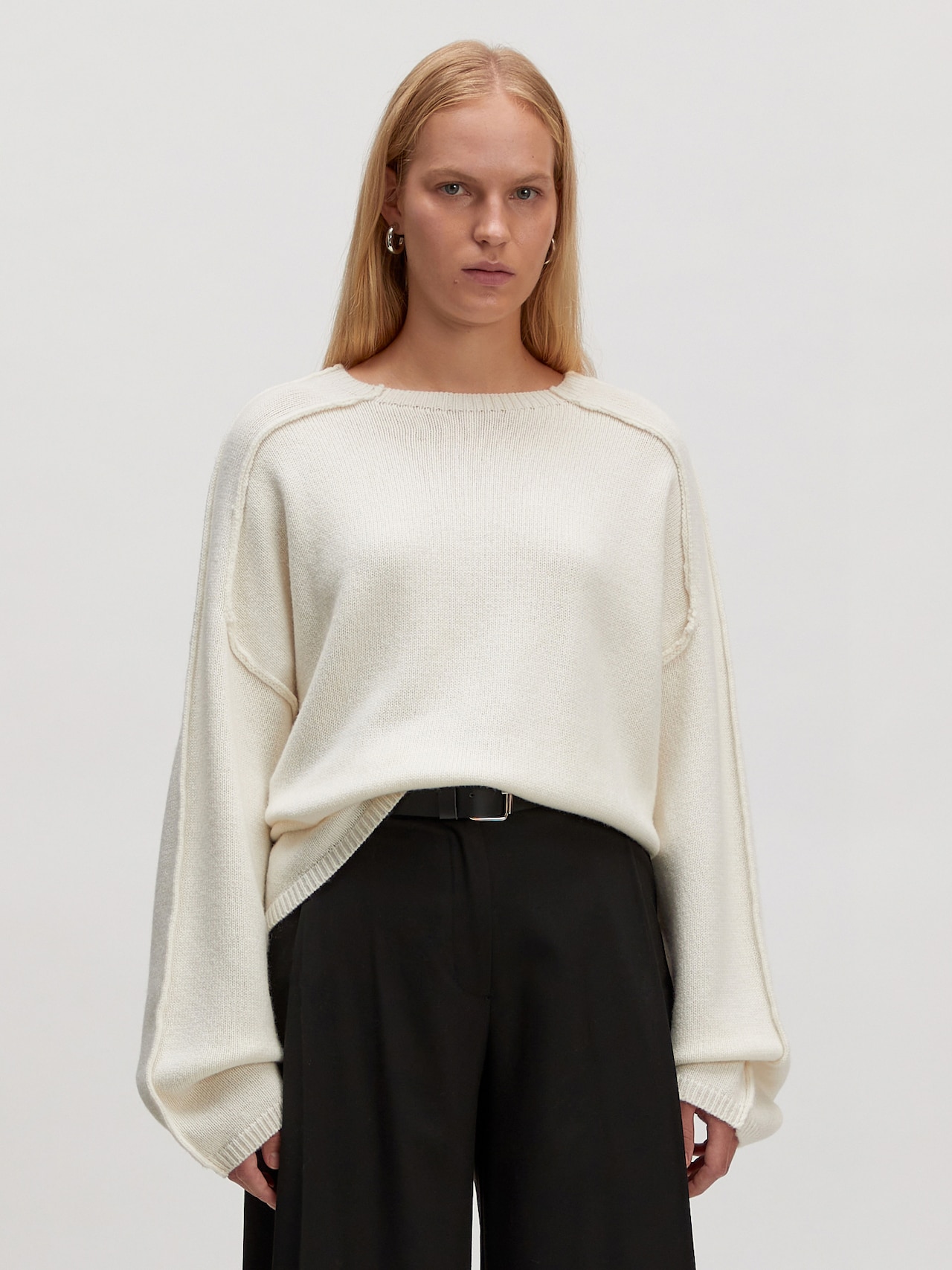 EDITED Producten Trui 'Naiba' Crème