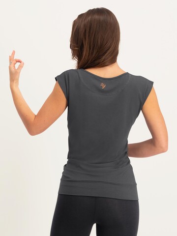 Urban Goddess Yoga & Activewear Sporttop 'Asana' in Grau