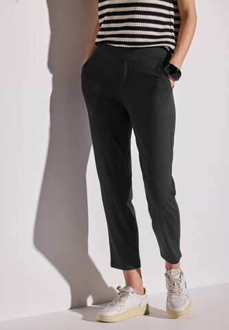 STREET ONE Loosefit Hose in Schwarz: Vorderseite