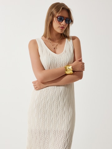 Happiness İstanbul Πλεκτό φόρεμα σε μπεζ