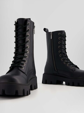 Bershka Lace-up boot in Black