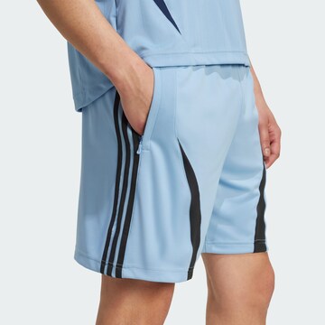 ADIDAS ORIGINALS Avar lõige Püksid 'Teamgeist Adicolor', värv sinine