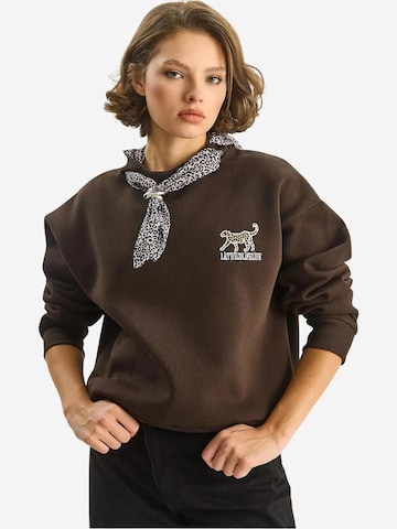 Bianco Lucci - Sweatshirt em castanho