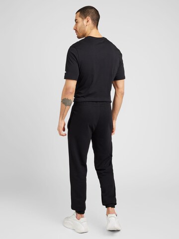 Regular Pantalon 'NEYYAN' NEW ERA en noir