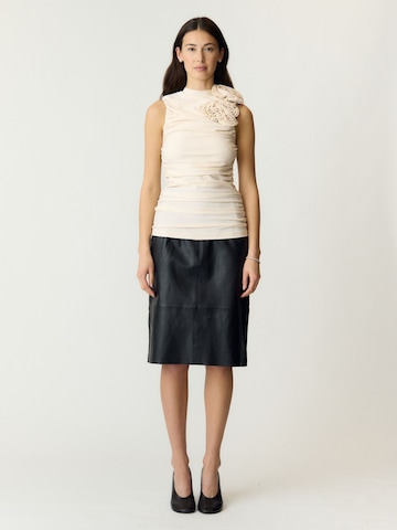 YAS Top 'DONA' in Beige