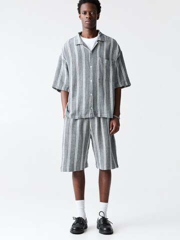 Loosefit Pantalon Pull&Bear en bleu